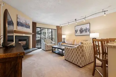 Image de Walk to Vail Village! 1br Condo w/ Free Shuttle to the Slopes