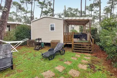 Image de Superbe caravane (statique) à Saint-Julien-en-Born