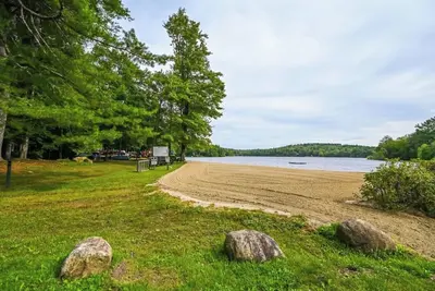 Image de Beachfront Cabin - Kayaks - Community Amenities!