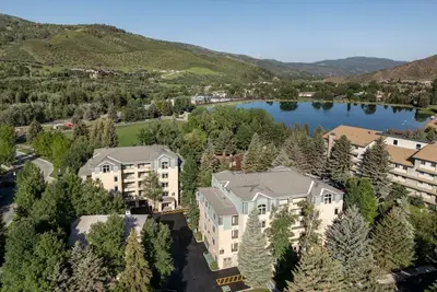 Image de Easy Beaver Creek access at a beautiful 2-bedroom villa in Avon