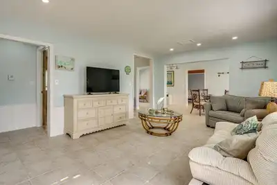 Image de 3 Mi to Beaches: Pet-Friendly Retreat in Bradenton