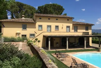 Image de Vacation home for 10 guests with 520m² in Cortona (295218)