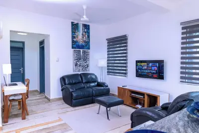 Image de 2-bedroom condo in welcoming Kampala with Ac, fitness room with a swimming pool