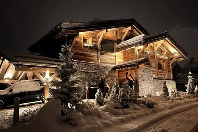 Image de Chalet de standing avec Vue sur le Mont-blanc.