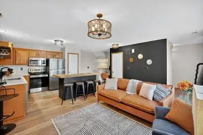 Image de 2bd-Fun Retreat/Board Games & Work Area