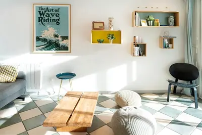 Image de Charmante maison à 200 m de la plage – 2 chambres, terrasse privée et parking