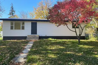 Image de 4-bedroom house in town Warroad Hockey Arena 1 block away!