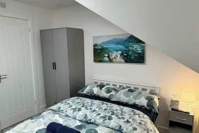 Image de Modern Studio & Hot Tub and Fast Wifi!