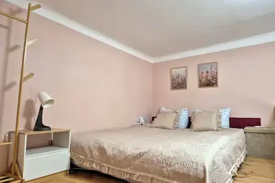 Image de Charming 1-bedroom apartment in historic Budapest with Ac