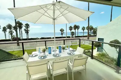 Image de Oceanside, Steps to Sand, Pier, Restaurants, & Downtown!