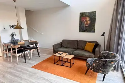 Image de Magnifique gîte situé sur la place de l'église.