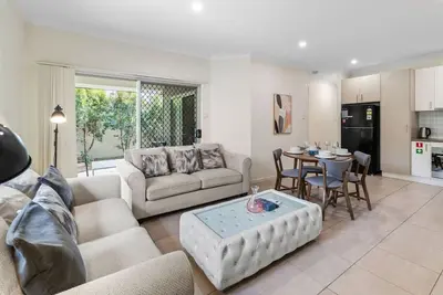 Image de Cozy 2br Retreat in Peaceful Mount Warren Park