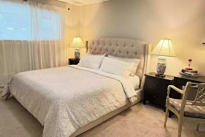 Image de Pet Friendly Bellevue Condo with Stunning City Views