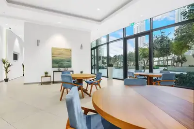 Image de Luxury 2br - Burj View - Walk to Dubai Mall & Metro