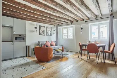 Appartement stylé dans le Marais