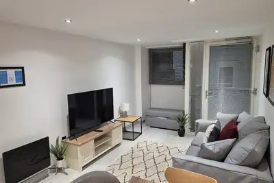 Image de York Centre, Balcony - Lift, family or groups, cot