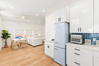 Image de La Jolla Villa by the Sea - Walk to Windansea