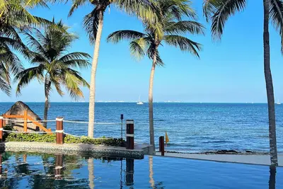 Image de Deluxe Ocean View Suite – The Ultimate Luxury Experience in Cancún