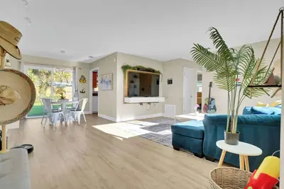 Image de 5 min to Img Academy & Close to the beach!