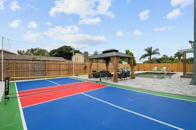 Image de Close To Beach, Private Pickleball & Pool