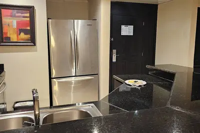 Image de Luxurious Presidential 1 bdrm suite, sleeps 6. All inclusive gold bracelet