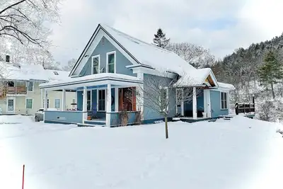 Image de Entire riverfront home near Sugarbush & Stowe, family friendly, 2bed 1. 5 bath