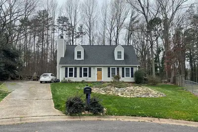 Image de Cozy 4-bedroom house on Cul-de-Sac in Mint Hill