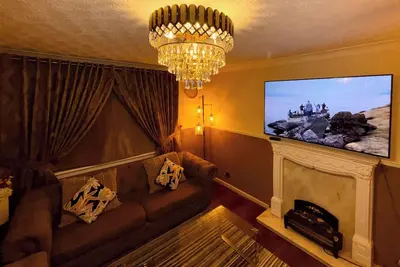 Image de 2 Bedroom Apartment - Sleeps 4, Wifi, Free Parking