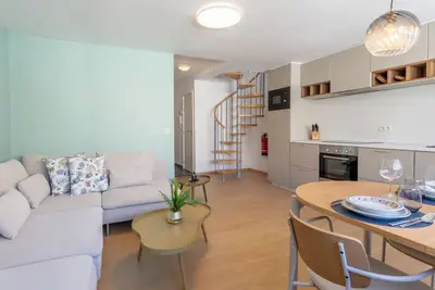 Image de Florence with private garage by Interhome