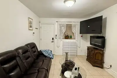 Image de Charming Ground-Level Home – Relax & Unwind