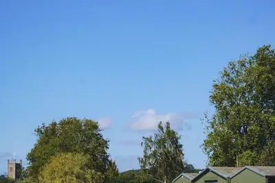 Image de Cosy Island Cottage with Boat in Henley-on-Thames