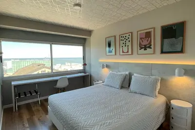 Image de Design apartment in historic district with river view