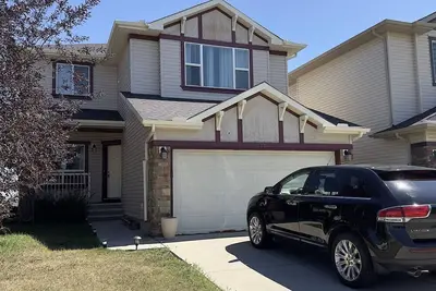 Image de Bright and shiny house