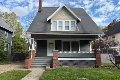 Image de Kc's Group Getaway - All King Beds, Bbq, Firepit, Gym, Laundry, Wi-Fi, Parks 4