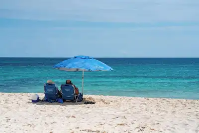 Image de Casa Marea - 2br - Tropical Vibes & Palm Breeze Oasis