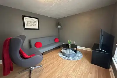 Image de Benny B Charming 2-bedroom house in Muncie w/ bunk-game room close to Ball State