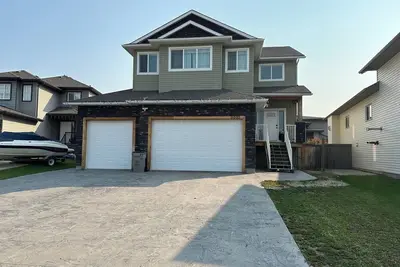 Image de Beautiful 3 plus Bed Home in Obrien Lake Perfect for Families & Teams”