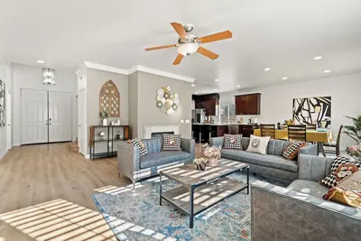 Image de Big&Bright Home near Airport/6br4ba /10Beds/Quiet