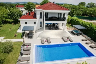 Image de Beautiful Haven Villas - Villa Antonija with Outdoor Pool