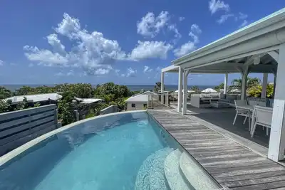 Image de Villa avec piscine et vue mer 12 personnes (Gpsa83)