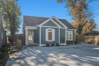 Image de The Mona Lake Haven - hot tub- fire pit - fireplace