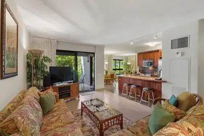 Image de Ground Floor - Walk to Beach & Pool