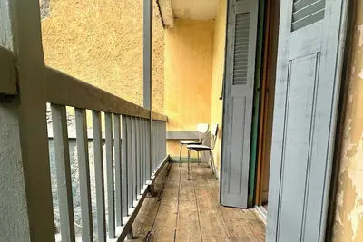 Image de T2 50m² rénové, proche sanctuaire, vélo & randonnée - Location appartement de charme à Lourdes