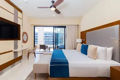 Image de Villa La Valencia Beach Resort & Spa Los Cabos - One Bedroom Suite Pool View