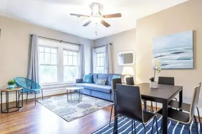 Image de Your Old Montrose Mansion! Sleeps 14/7br/4ba