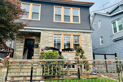 Image de 15p Prudential center Nyc Newark airport met life