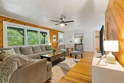 Image de Hide Out at The Ridge *Hot Tub*