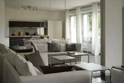 Image de Central and close to the sea