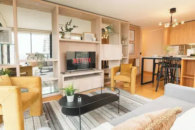 Image de Hom Elite | Deluxe - Barrio El Golf, Metro, Parking