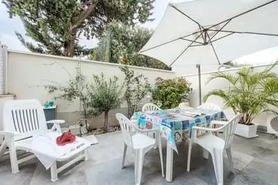 Image de Maison de vacances 'Calarossa Tourist House Di Ale & Anny' avec vue mer, Wi-Fi et climatisation